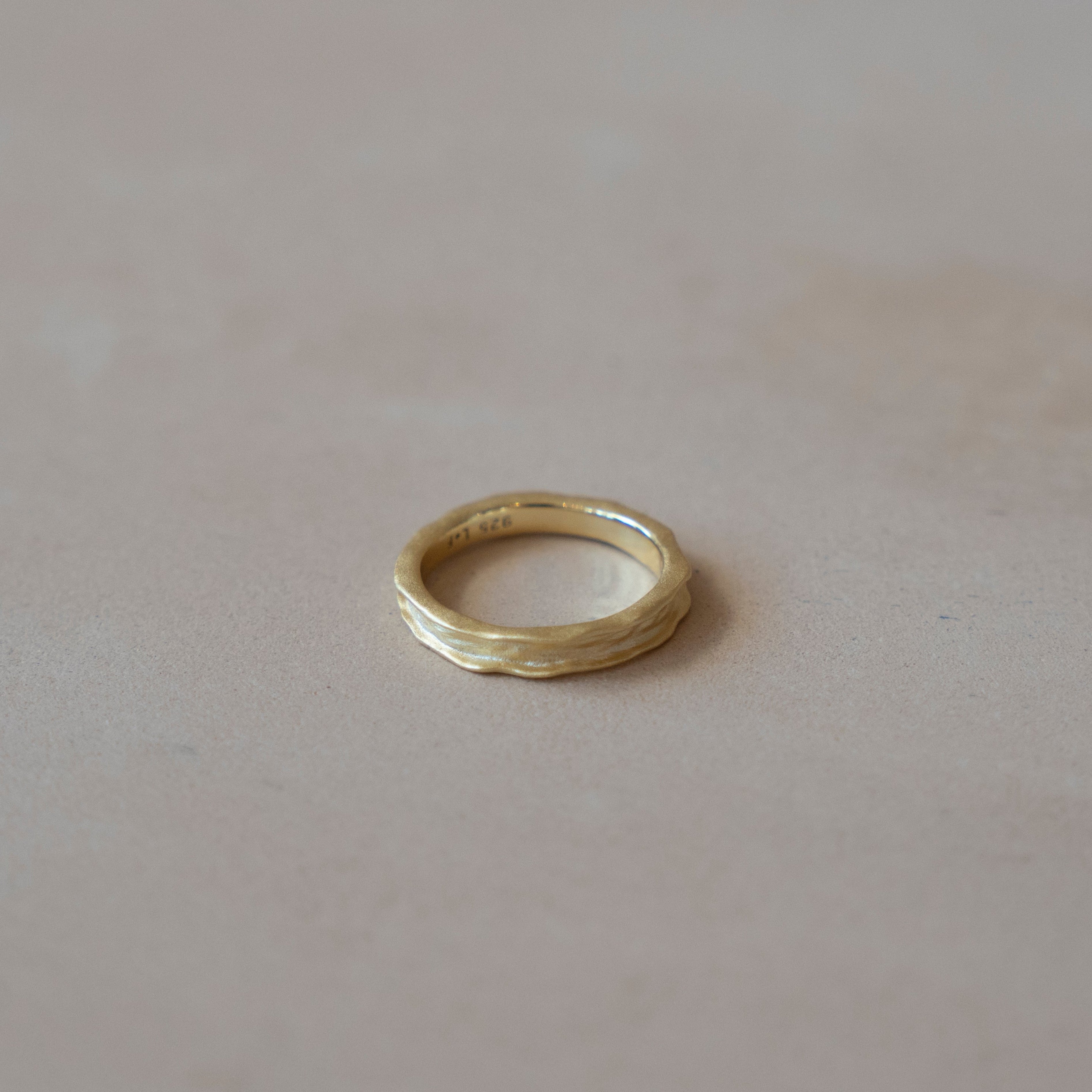 SLOW BURN RING