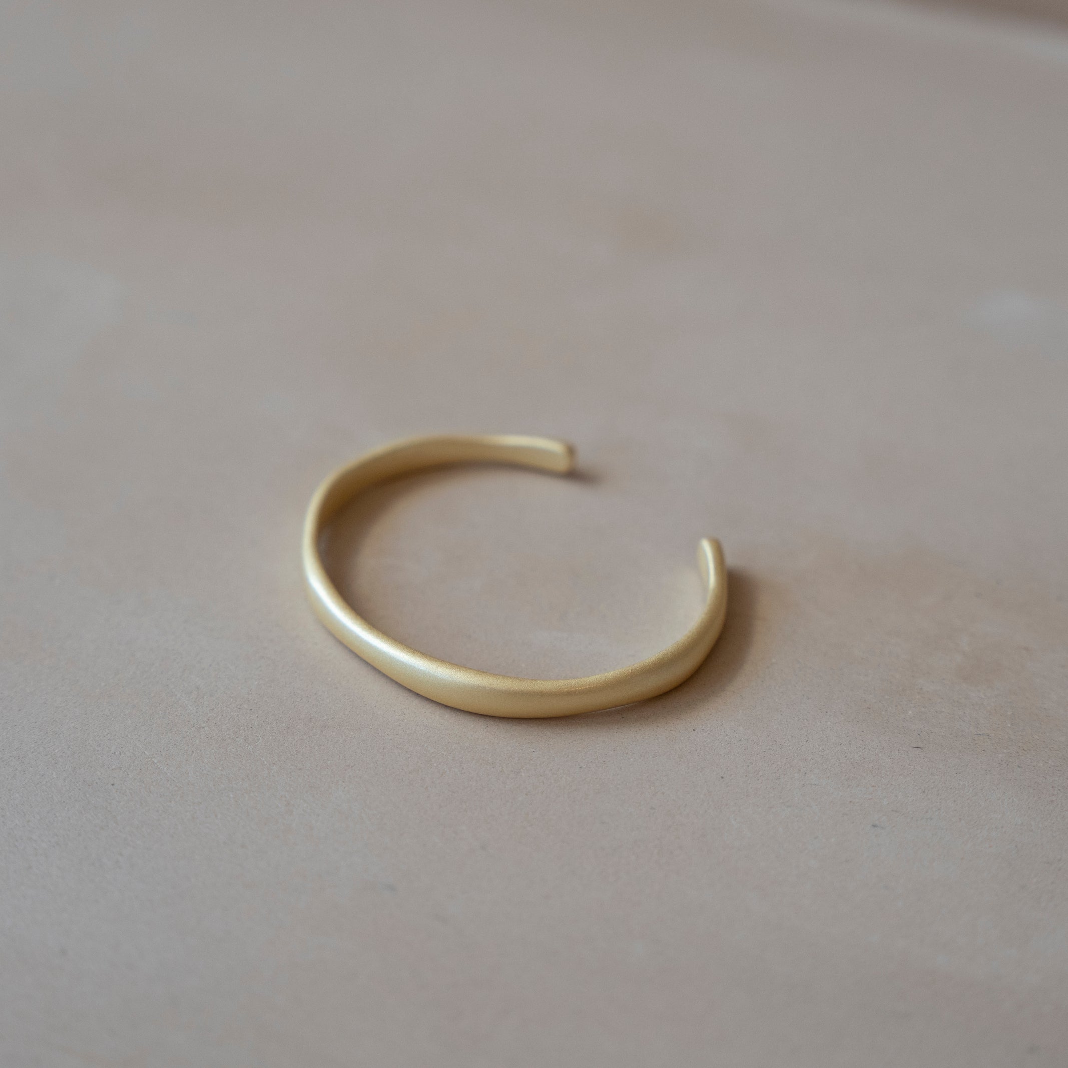 ICONIC CUFF