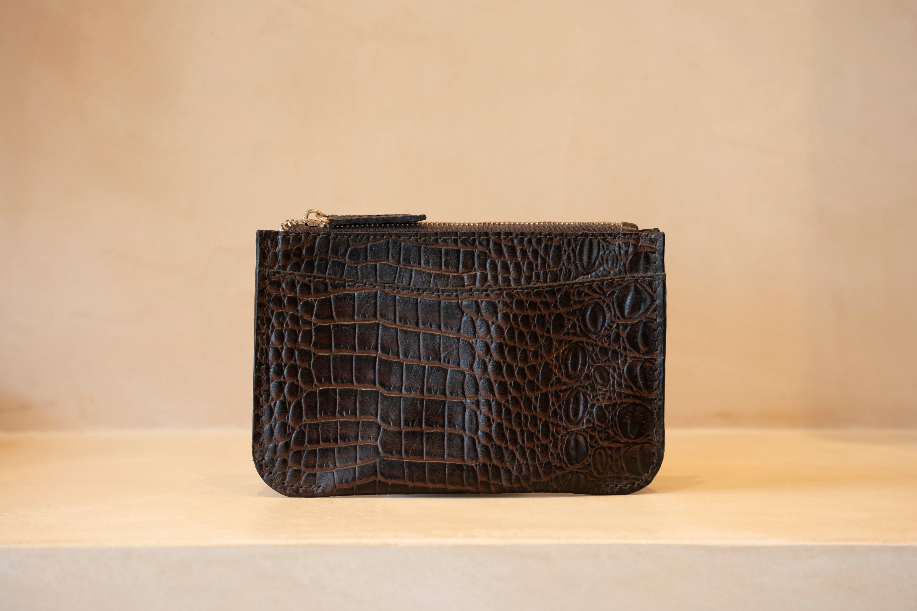 SLIM POUCH