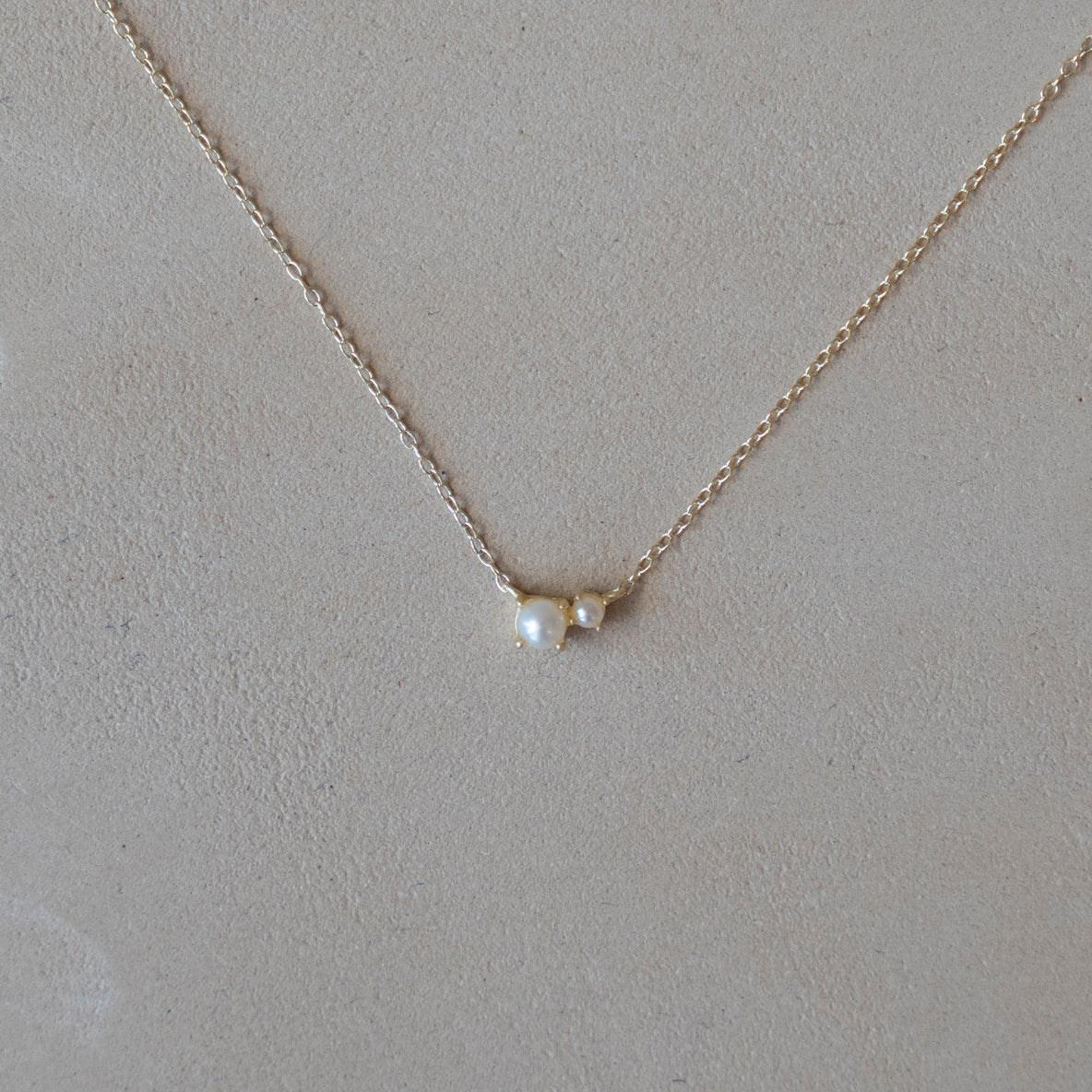 BABE NECKLACE