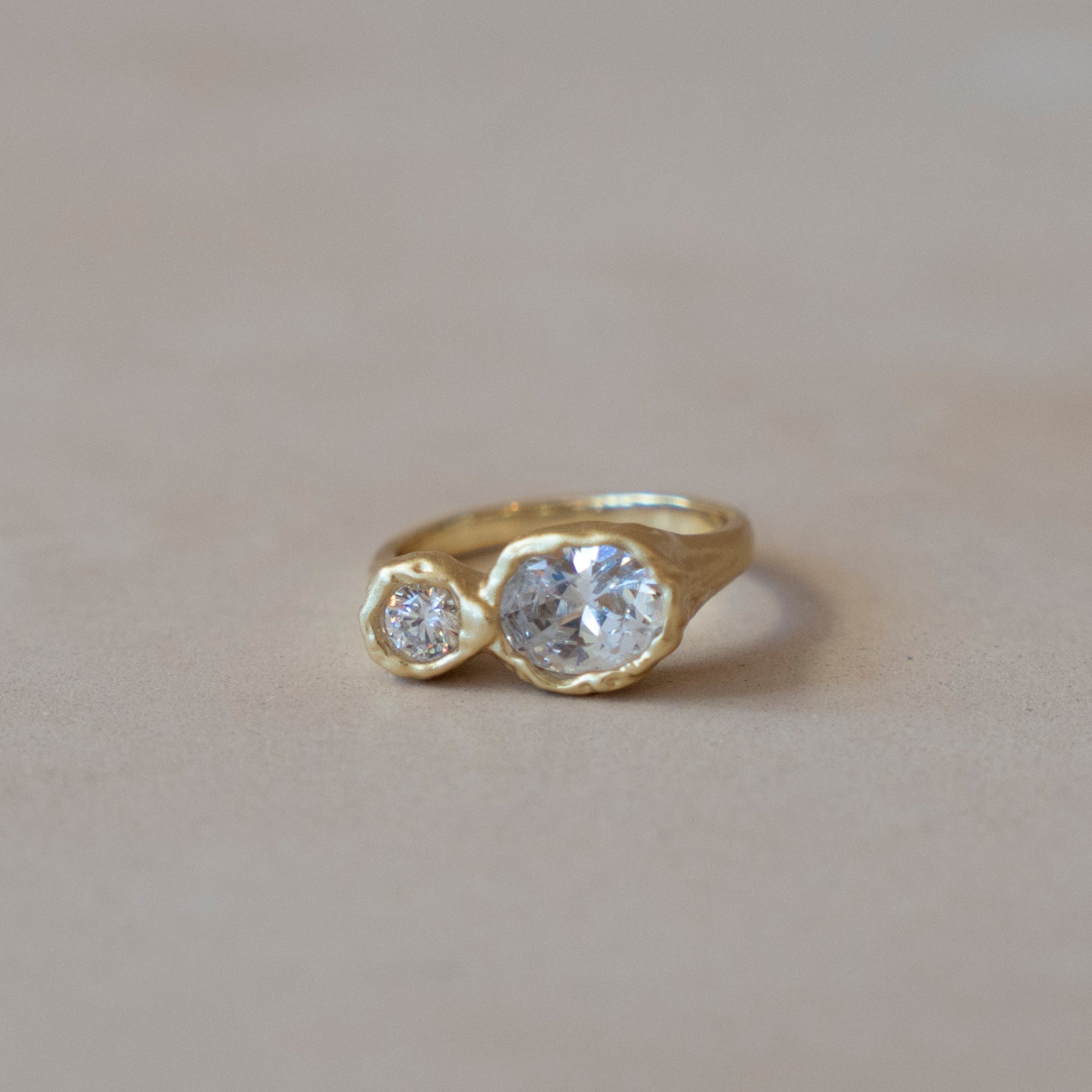 BIG CRUSH RING