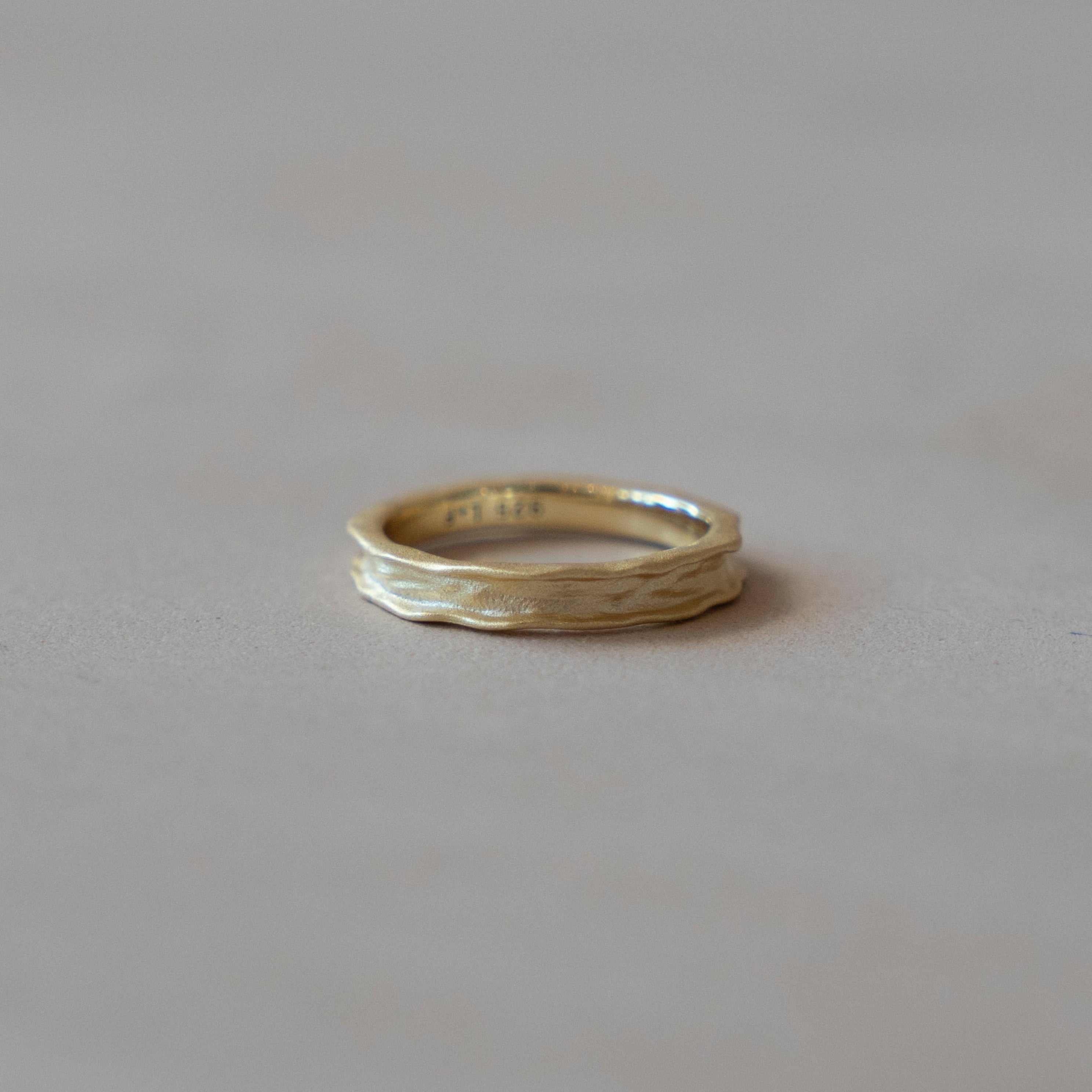SLOW BURN RING