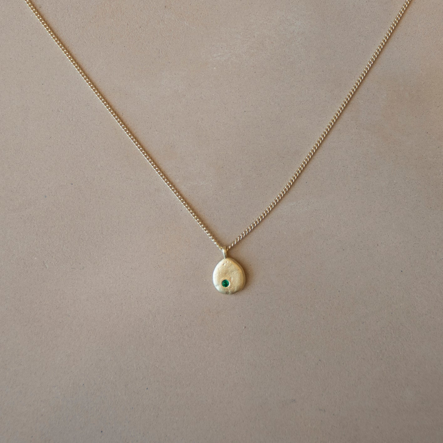 ORIGIN BIRTHSTONE / MAY