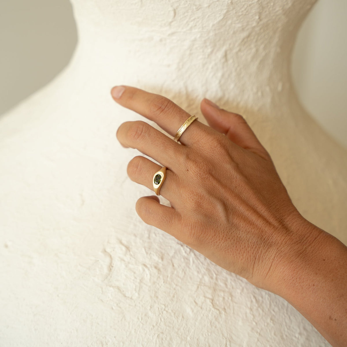 ROGUE RING